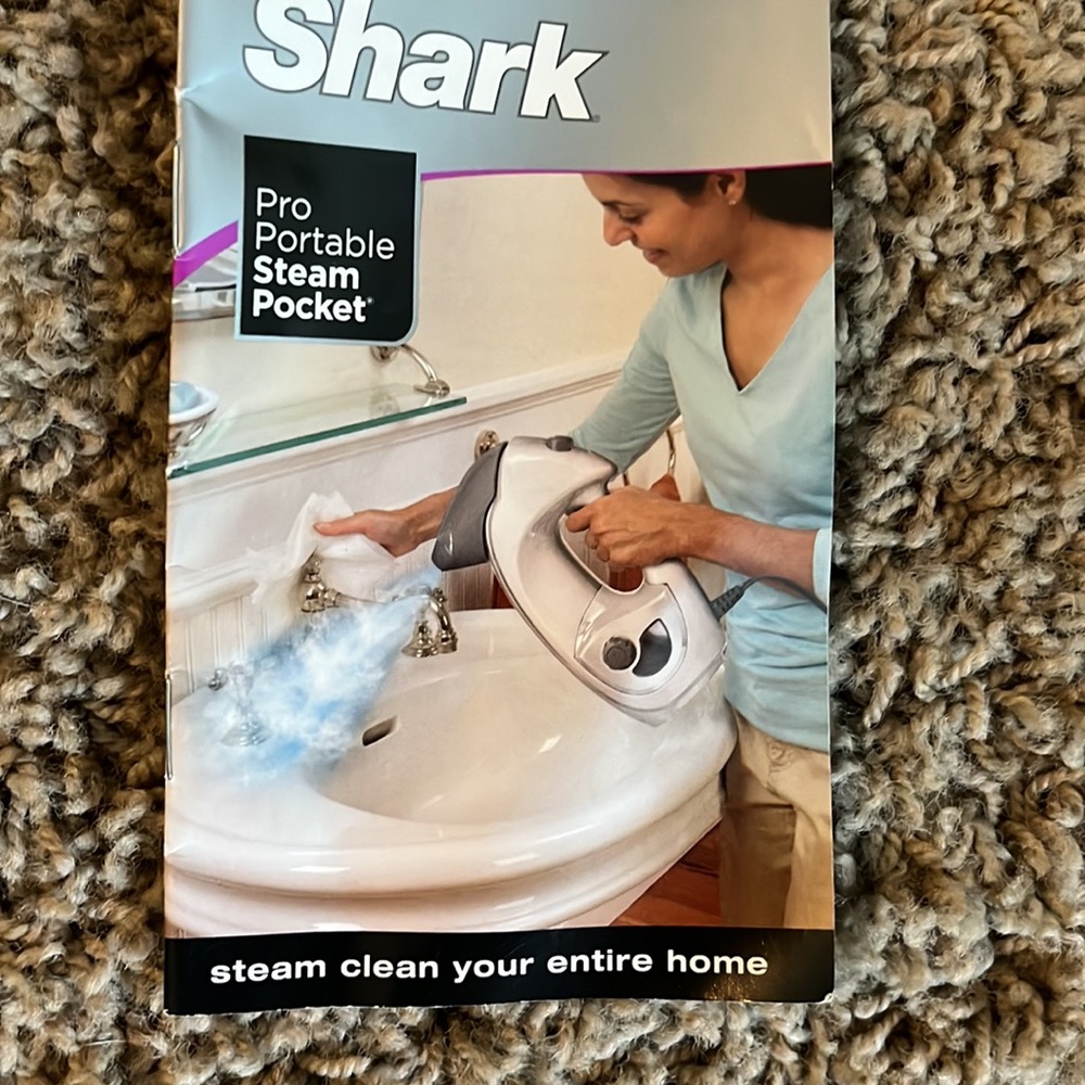 Shark Pro Portable Steam Pocket SC 3901W - Picture 3 of 5